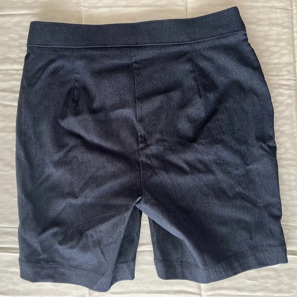 NWT Rafaella Size 4 Blue Stretch Short High Waist 7” Inseam Classic Preppy - Picture 2 of 9